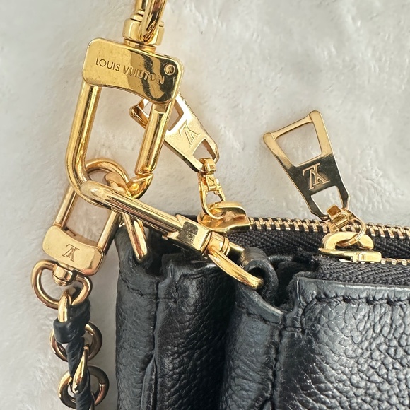 LOUIS VUITTON _ Multi Pochette Accessoires cross-body bag (LIKE NEW) - Picture 7 of 15